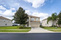 2584 - 6 Bedroom w/ Pool and Water Park Included