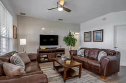 2584 - 6 Bedroom w/ Pool and Water Park Included