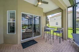 2584 - 6 Bedroom w/ Pool and Water Park Included