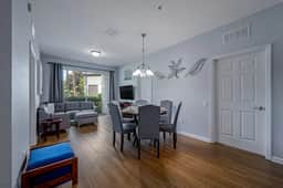 IS3-108 - New Listing - Central