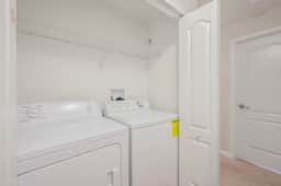 PP8968 - 4 Bedrooms w/ Pool and Resort Access