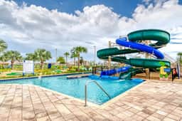 SL106 - Mickeys Hideaway - Water park included