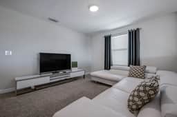 SL4807 - Lakeview Home