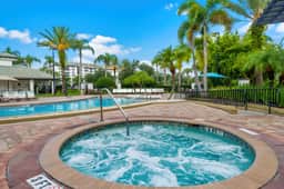 VCR2-205 - New listing - Central