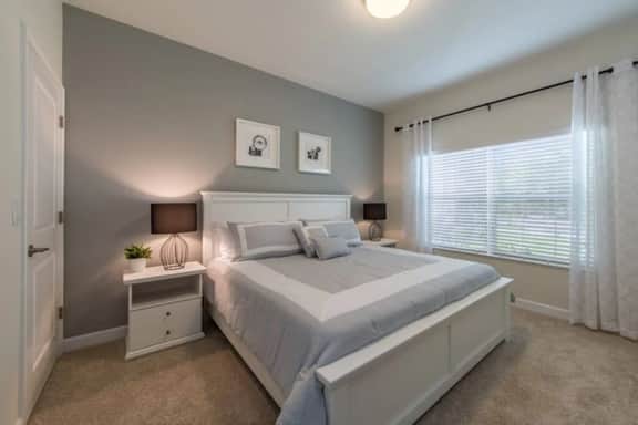 4878 - Beautiful Townhome w/ Private Pool