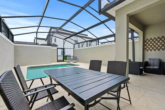 4962 - Modern Home - Near Disney World