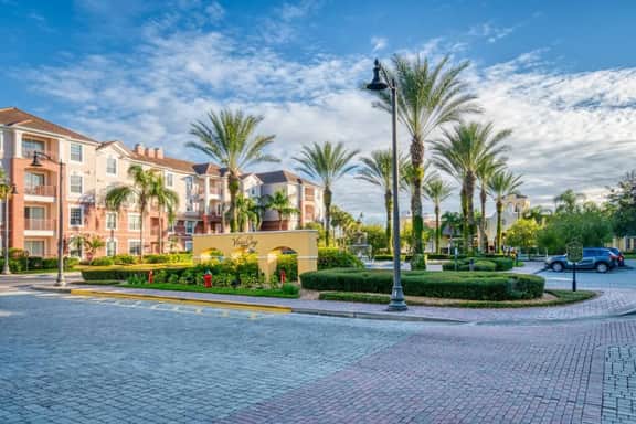 IS1-103 - Vista Cay Resort Orlando Condo | 3BR Near Disney & OCCC