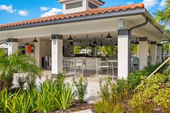 IS2-305 - Epic Lakeview Unit!