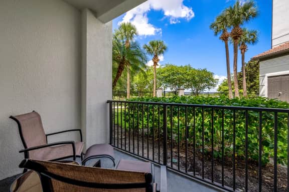IS3-108 - New Listing - Central
