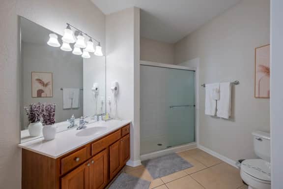 IS3-305 - Lakefront unit.