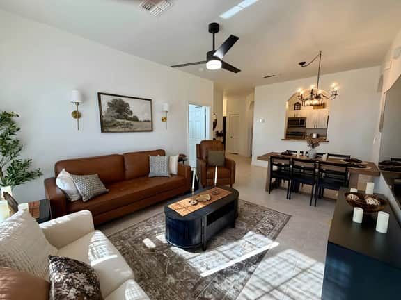 WP304 - Modern Condo in Windsor Palms Resort