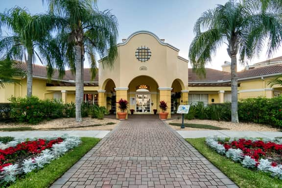 VCR4-304 Orlando Vacation Condo at Vista Cay Resort | 3BR Near Disney & Universal