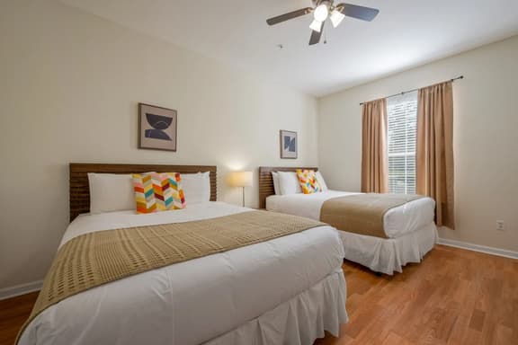 IS2-110 - Vista Cay Resort Orlando Condo | 3BR Near Disney & Universal