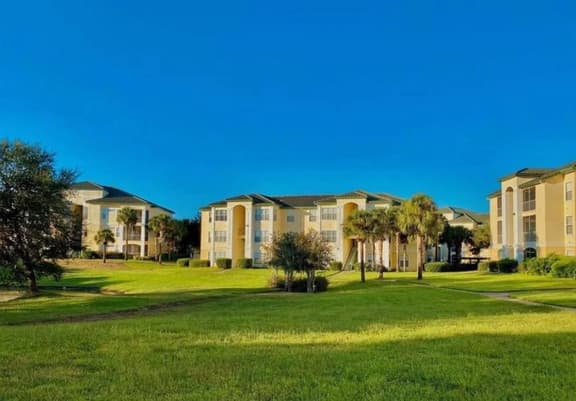 L12108 - Orlando Vacation Condo Near Disney – 4BR, Sleeps 8 | Legacy Dunes