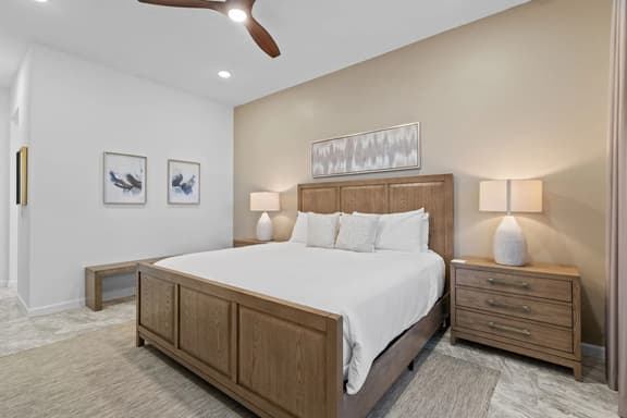 PG6133 - Modern Luxurious Home