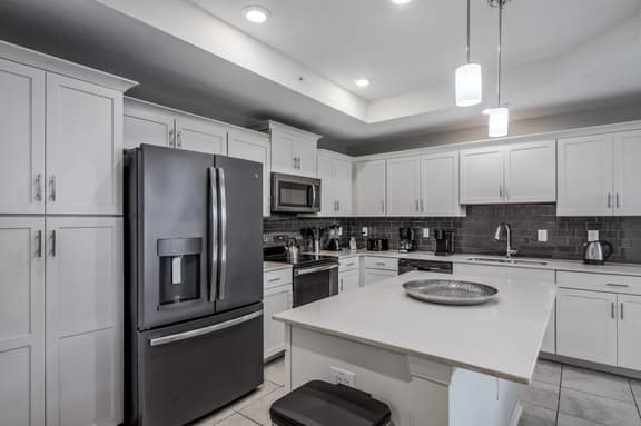 SL208 - NEW listing- Storey Lake