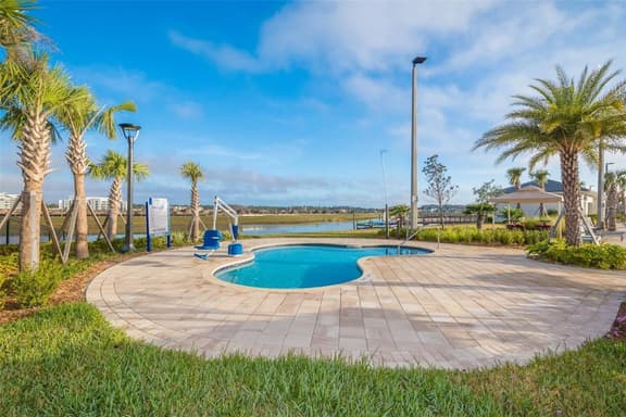 SL3095 - Lakefront 4bed/3bath